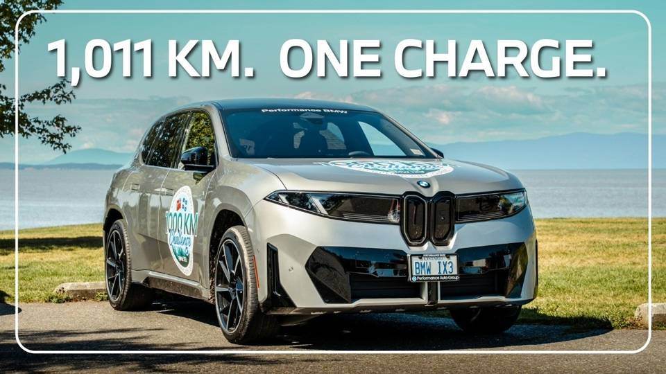 Thumbnail of the Performance BMW video about the BMW iX3 1,000 km challenge